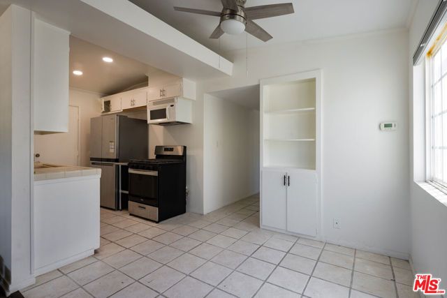 12844 Short Avenue, Los Angeles, CA 90066