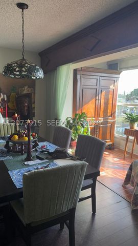 9360 Sunrise Lakes Blvd 302, Sunrise, FL 33322