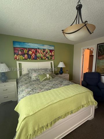 9360 Sunrise Lakes Blvd 302, Sunrise, FL 33322