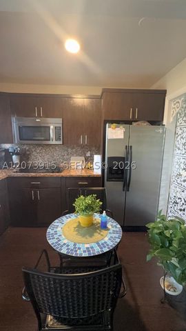 9360 Sunrise Lakes Blvd 302, Sunrise, FL 33322