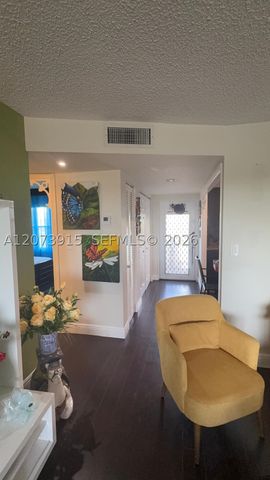 9360 Sunrise Lakes Blvd 302, Sunrise, FL 33322