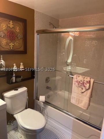 9360 Sunrise Lakes Blvd 302, Sunrise, FL 33322