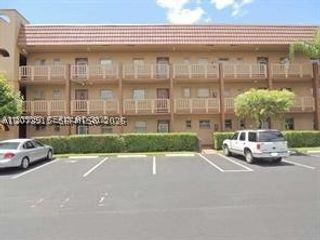 9360 Sunrise Lakes Blvd 302, Sunrise, FL 33322