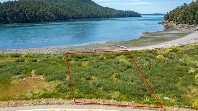 5915 Flounder Bay Lane, Anacortes, WA 98221