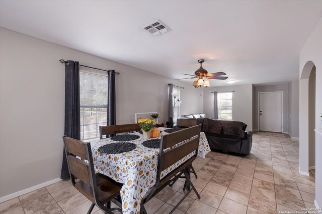 2203 19th, San Antonio, TX 78207