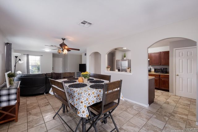 2203 19th, San Antonio, TX 78207