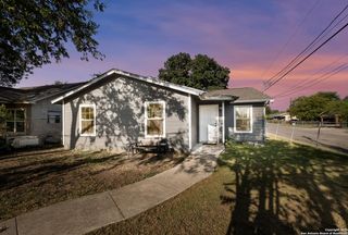 2203 19th, San Antonio, TX 78207