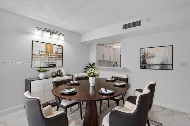 8650 SW 133rd Ave Road 116, Miami, FL 33183