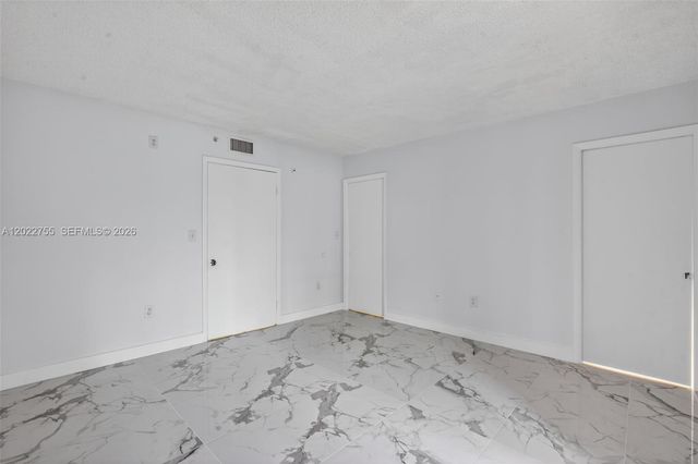 8650 SW 133rd Ave Road 116, Miami, FL 33183