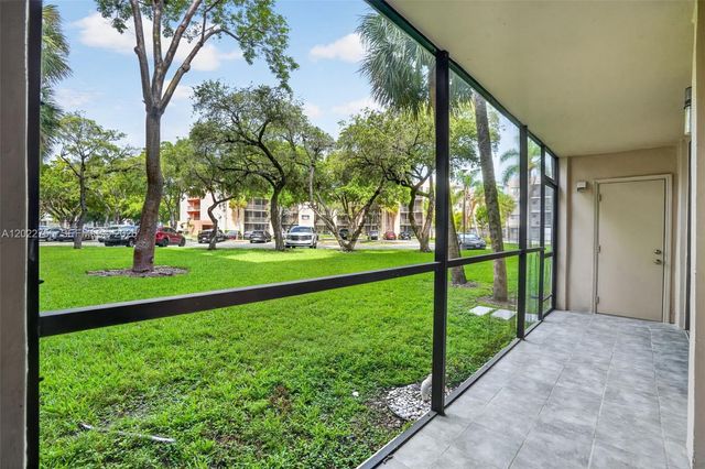 8650 SW 133rd Ave Road 116, Miami, FL 33183