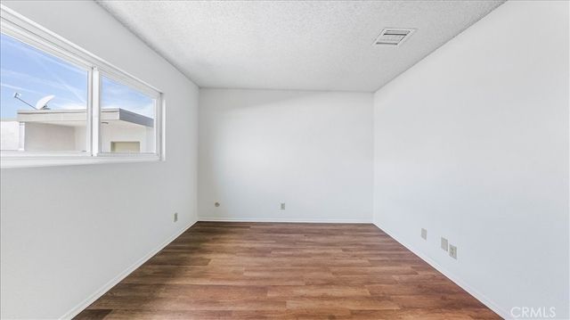 636 E Harvard Road C, Burbank, CA 91501