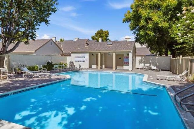 2049 Foxhall Loop, San Jose, CA 95125