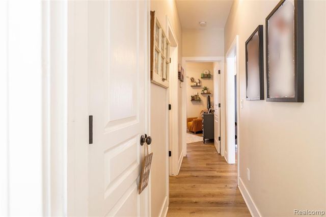 5730 Crescent Road, Waterford, MI 48327