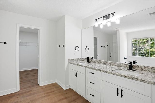 6415 Grey Fox Way, Riverdale, GA 30296