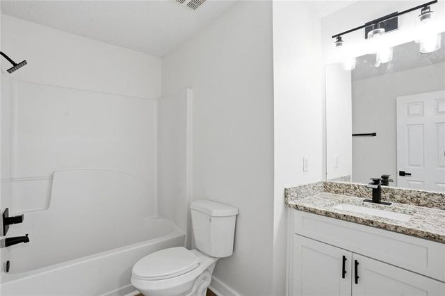 6415 Grey Fox Way, Riverdale, GA 30296