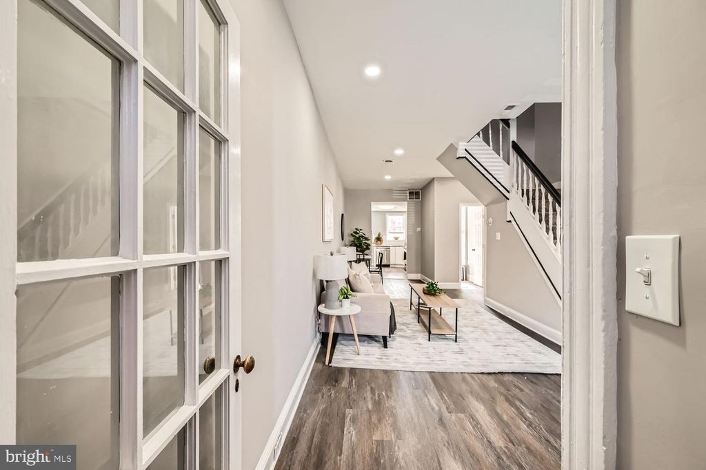Image 4 of property listing at 803 WELLINGTON ST, Baltimore, MD 21211