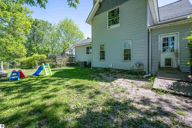 329 Ely Street, Alma, MI 48801