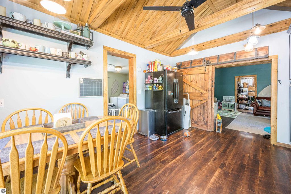 Image 10 of property listing at 329 Ely Street, Alma, MI 48801