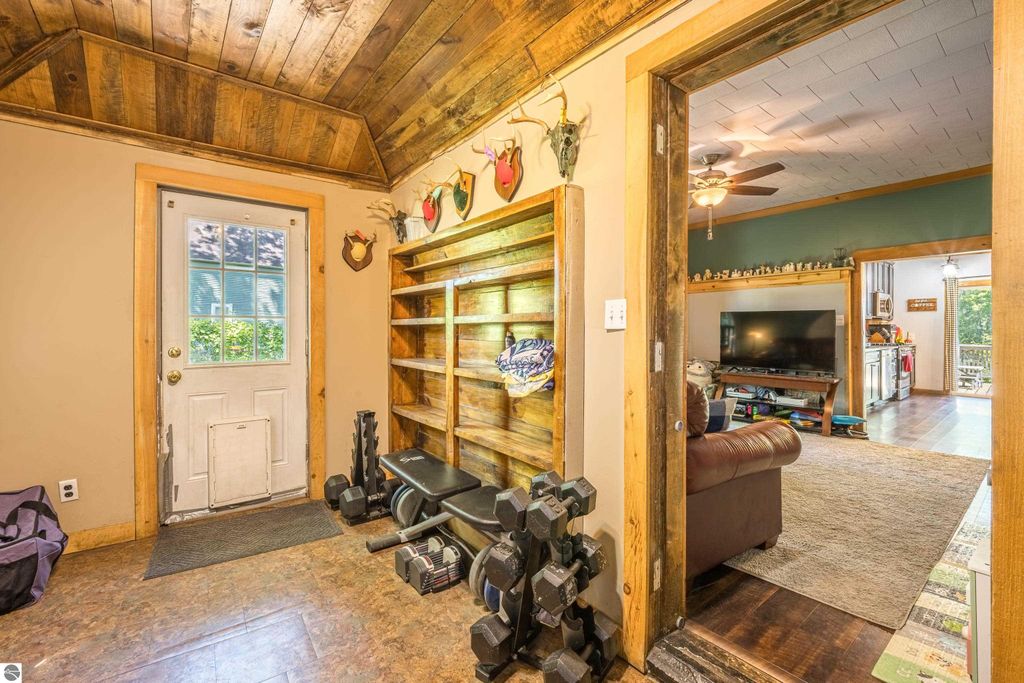 Image 20 of property listing at 329 Ely Street, Alma, MI 48801