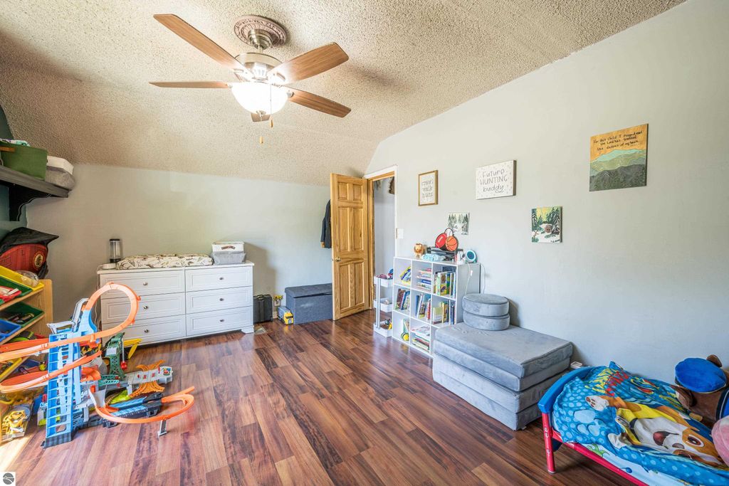 Image 32 of property listing at 329 Ely Street, Alma, MI 48801