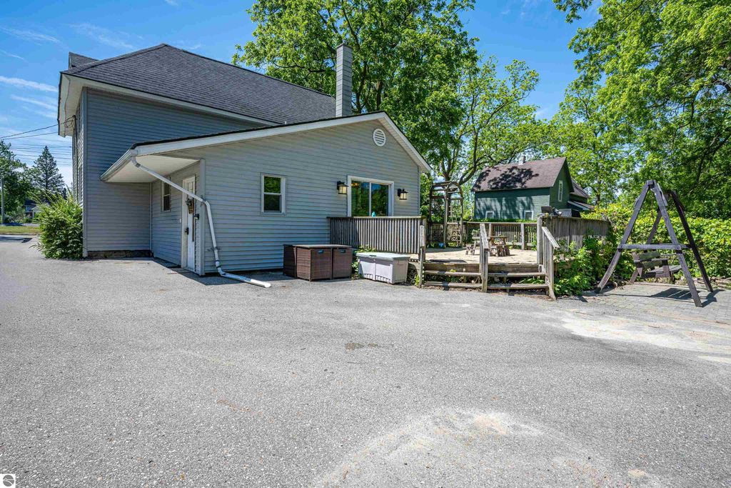 Image 36 of property listing at 329 Ely Street, Alma, MI 48801