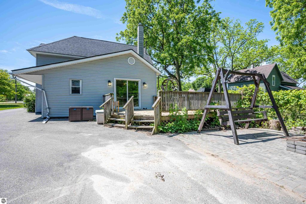 Image 38 of property listing at 329 Ely Street, Alma, MI 48801