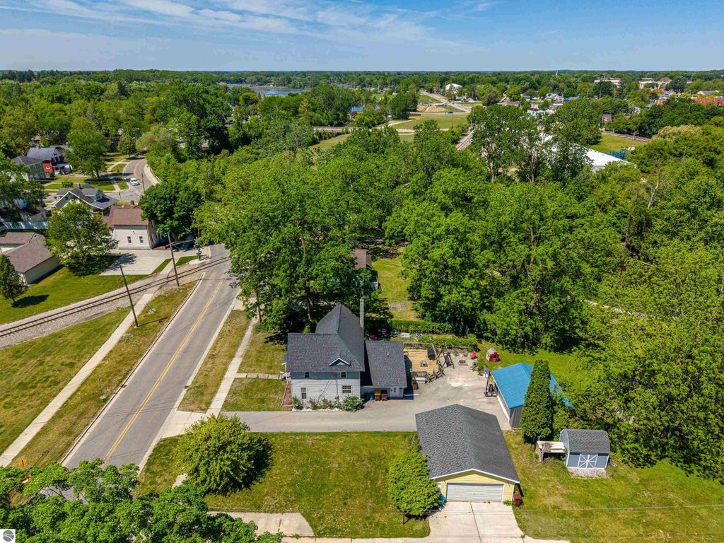 Image 51 of property listing at 329 Ely Street, Alma, MI 48801