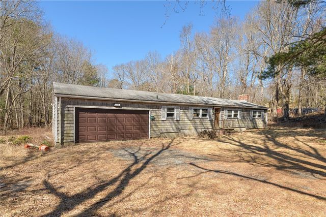 213 Hallville Road, Exeter, RI 02822