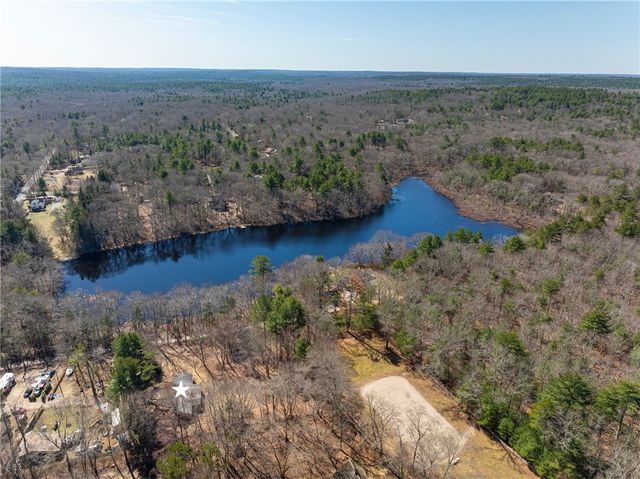 213 Hallville Road, Exeter, RI 02822