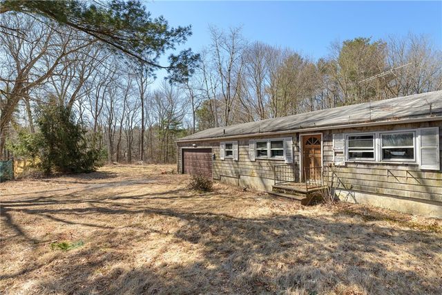 213 Hallville Road, Exeter, RI 02822