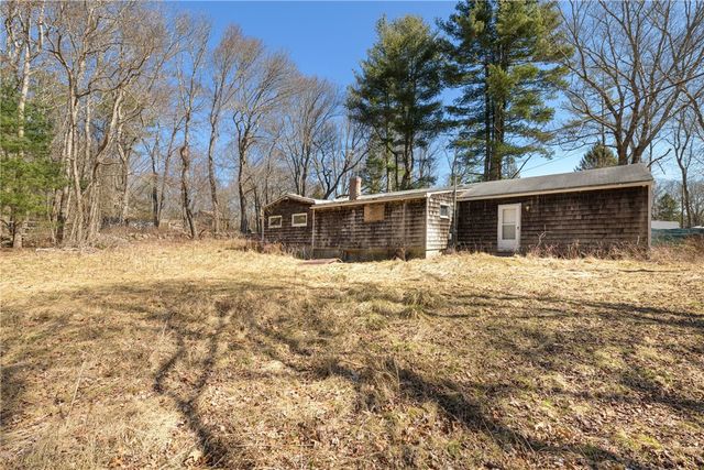 213 Hallville Road, Exeter, RI 02822
