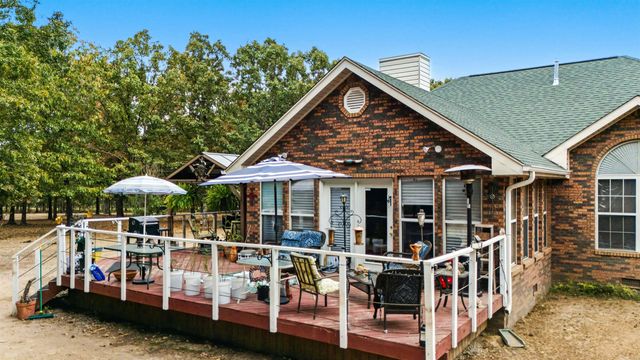 64 Traw Lane, Mammoth Spring, AR 72554