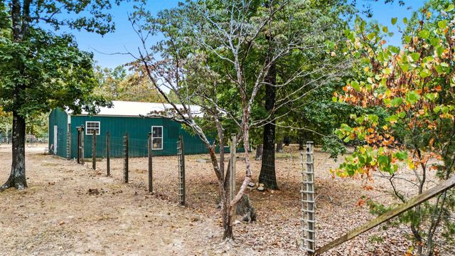 64 Traw Lane, Mammoth Spring, AR 72554