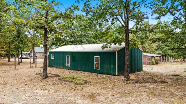 64 Traw Lane, Mammoth Spring, AR 72554