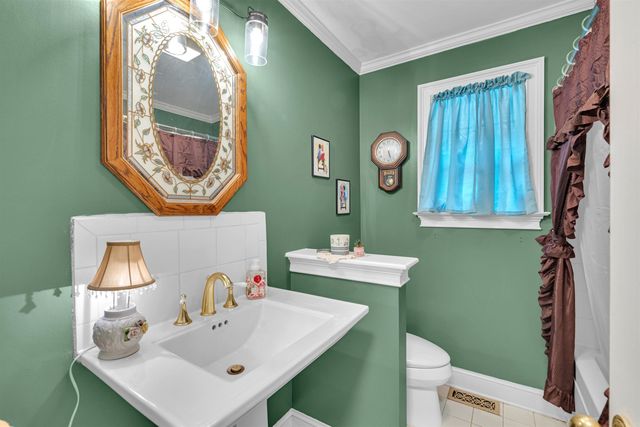 64 Traw Lane, Mammoth Spring, AR 72554