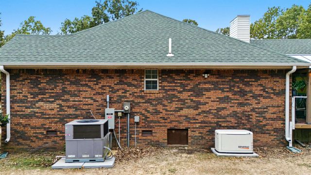 64 Traw Lane, Mammoth Spring, AR 72554