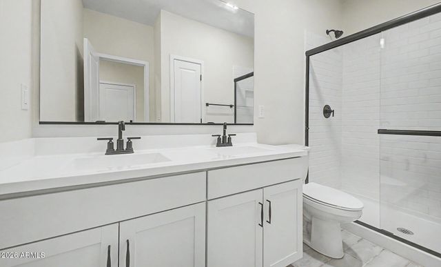 7926 W FRIER Drive, Glendale, AZ 85303