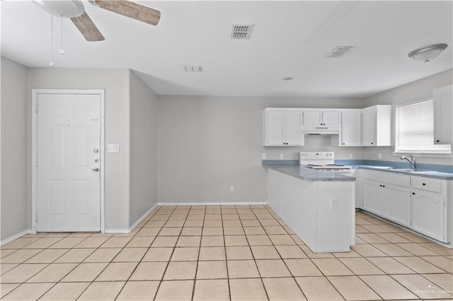 2405 Hibiscus Avenue, Mcallen, TX 78504