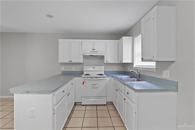 2405 Hibiscus Avenue, Mcallen, TX 78504