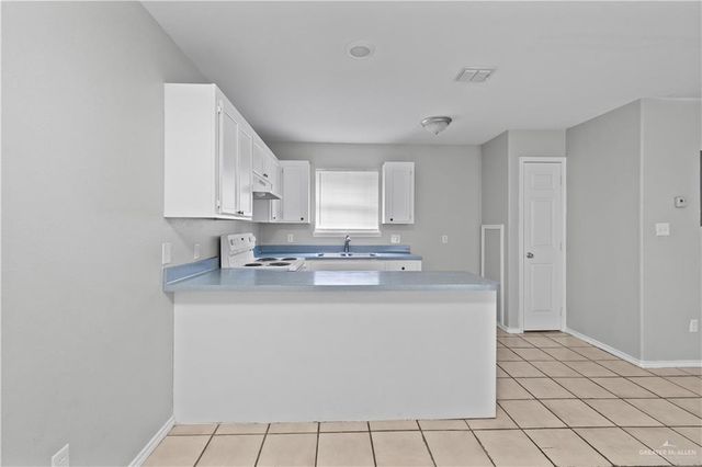 2405 Hibiscus Avenue, Mcallen, TX 78504