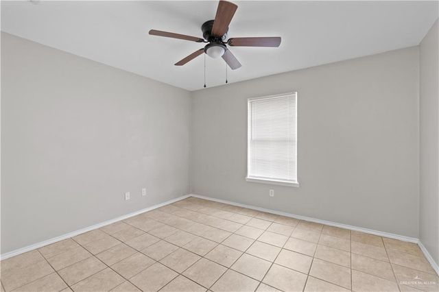 2405 Hibiscus Avenue, Mcallen, TX 78504