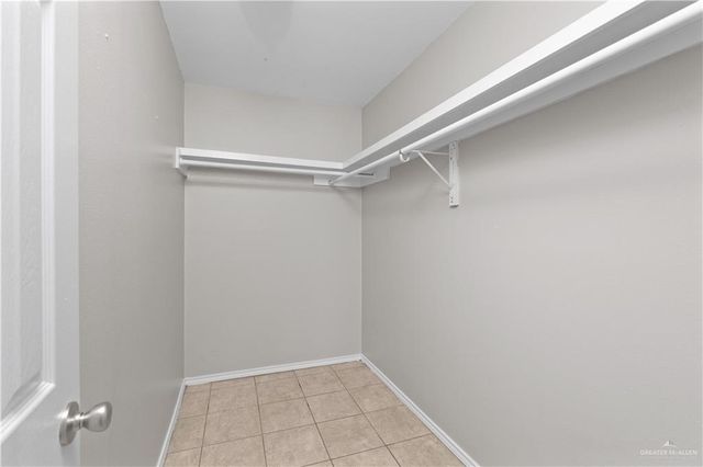 2405 Hibiscus Avenue, Mcallen, TX 78504