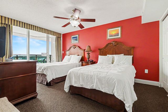1321 S Ocean Blvd. PH10, North Myrtle Beach, SC 29582
