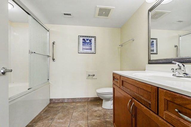 1321 S Ocean Blvd. PH10, North Myrtle Beach, SC 29582