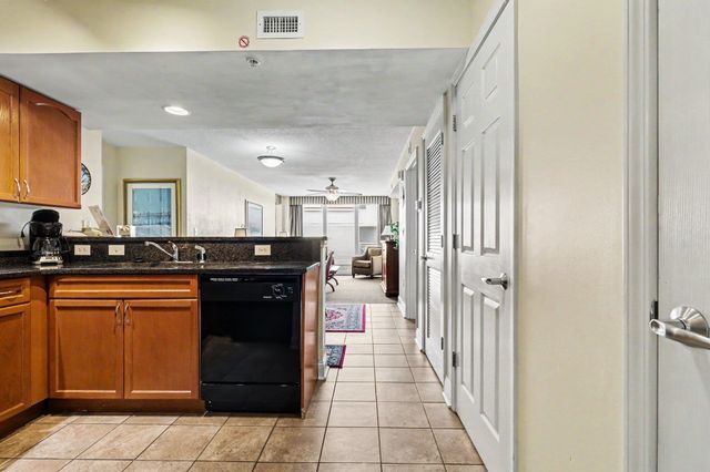 1321 S Ocean Blvd. PH10, North Myrtle Beach, SC 29582
