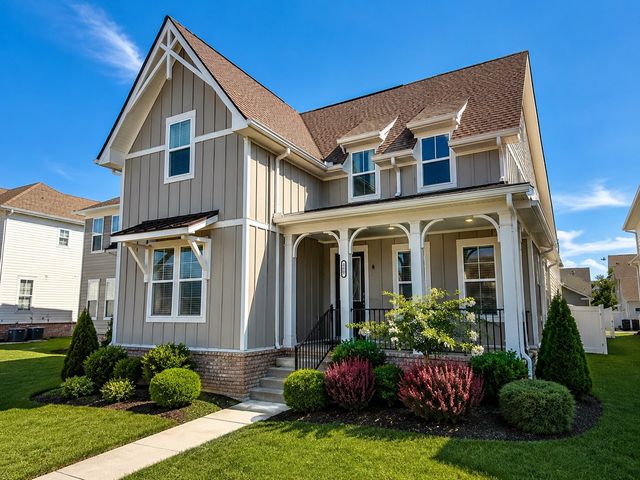 820 Goswell Dr, Nolensville, TN 37135