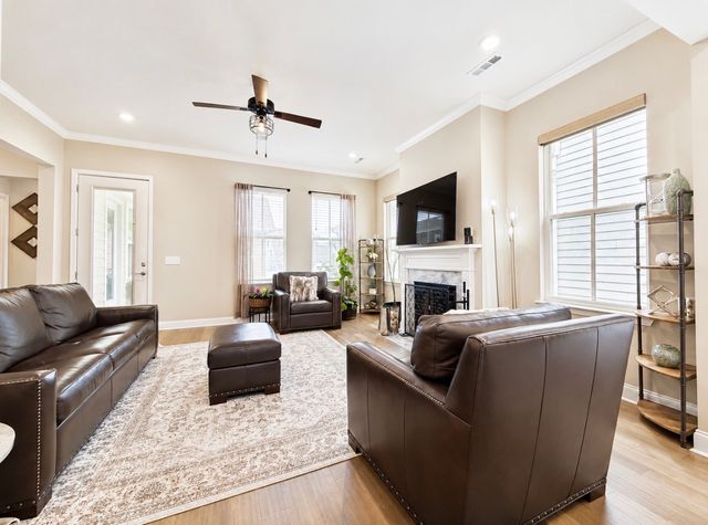 820 Goswell Dr, Nolensville, TN 37135