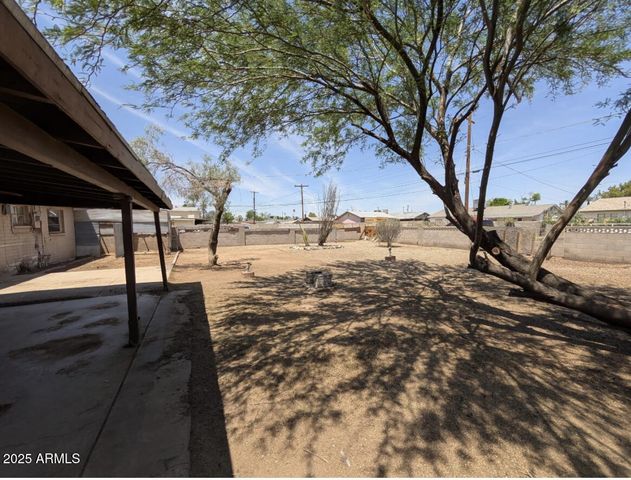 4536 W INDIANOLA Avenue, Phoenix, AZ 85031