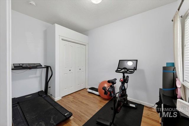 714 W Calderwood St, Meridian, ID 83642