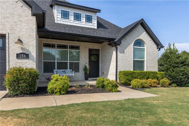 284 Ranalli Avenue, Tontitown, AR 72762